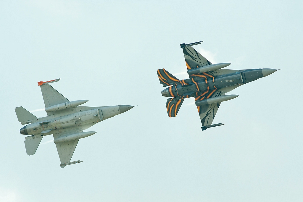 20110918_0475.JPG - F-16 Tiger Formation Belgische luchmacht